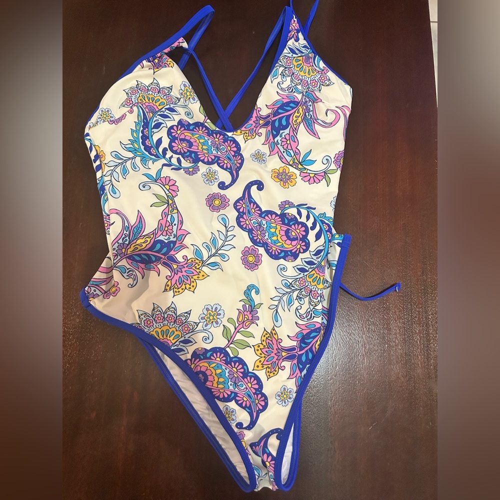 Cupshe Paisley Floral One Piece Swimsuit - Blue and Pink